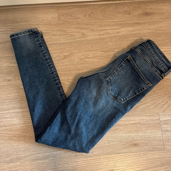 Denim high waist jeans. - Picture 3 of 3